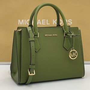 MICHAEL KORS HOPE MEDIUM MESSENGER EVERGREEN